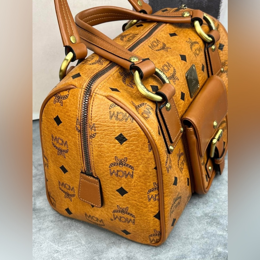 🌵 MCM Boston Arm Bag 🌵 - Picture 6 of 16